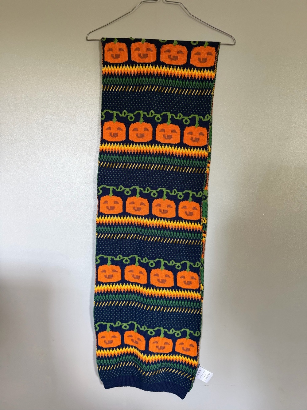 Modcloth Orange & Navy Pumpkin Knit Scarf “give em pumpkin to talk about”